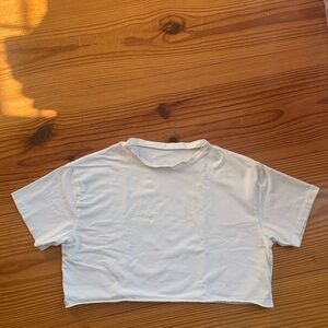 Alphalete cropped tee